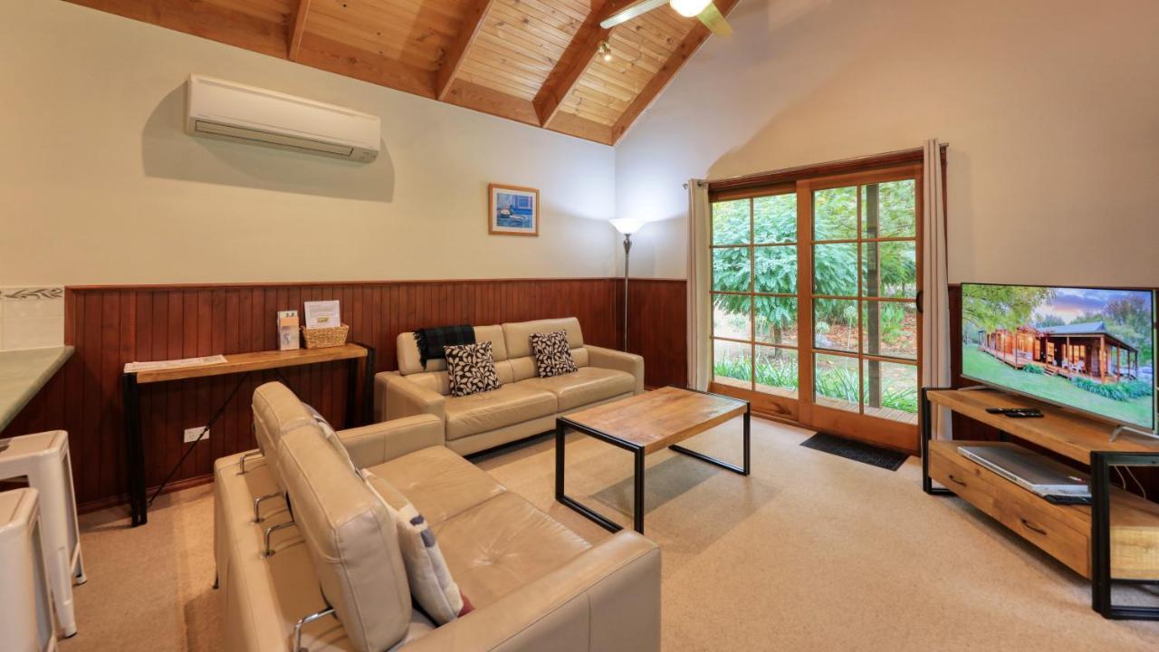 Beechworth Cedar Cottages Kültér fotó
